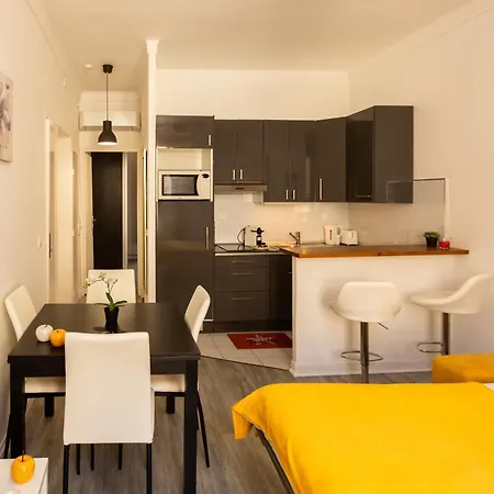 Appartamento Elegant 2 In The Heart Of